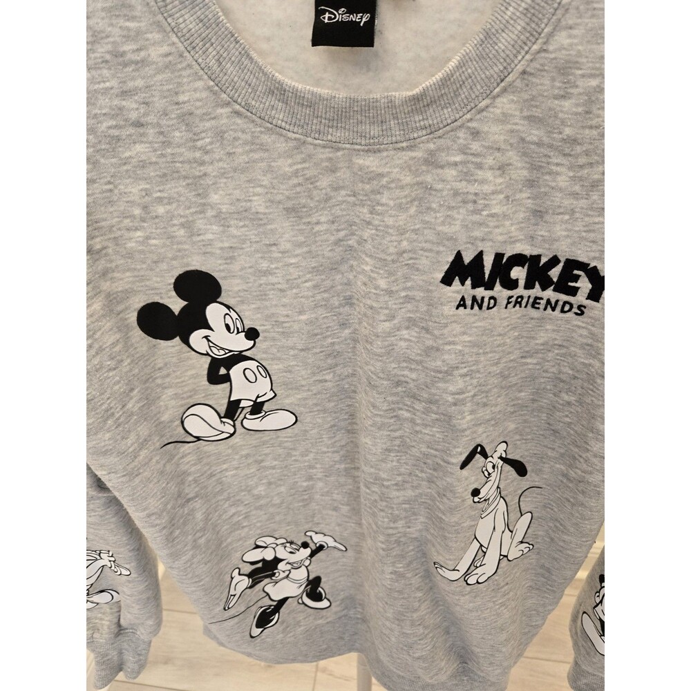 Disney Mickey & Friends Classic Black & White Graphic Crewneck M Sweatshirt - Picture 6 of 14